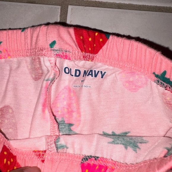 $5 SALE Old Navy Kids Shorts with Strawberry Design - Picture 2 of 2